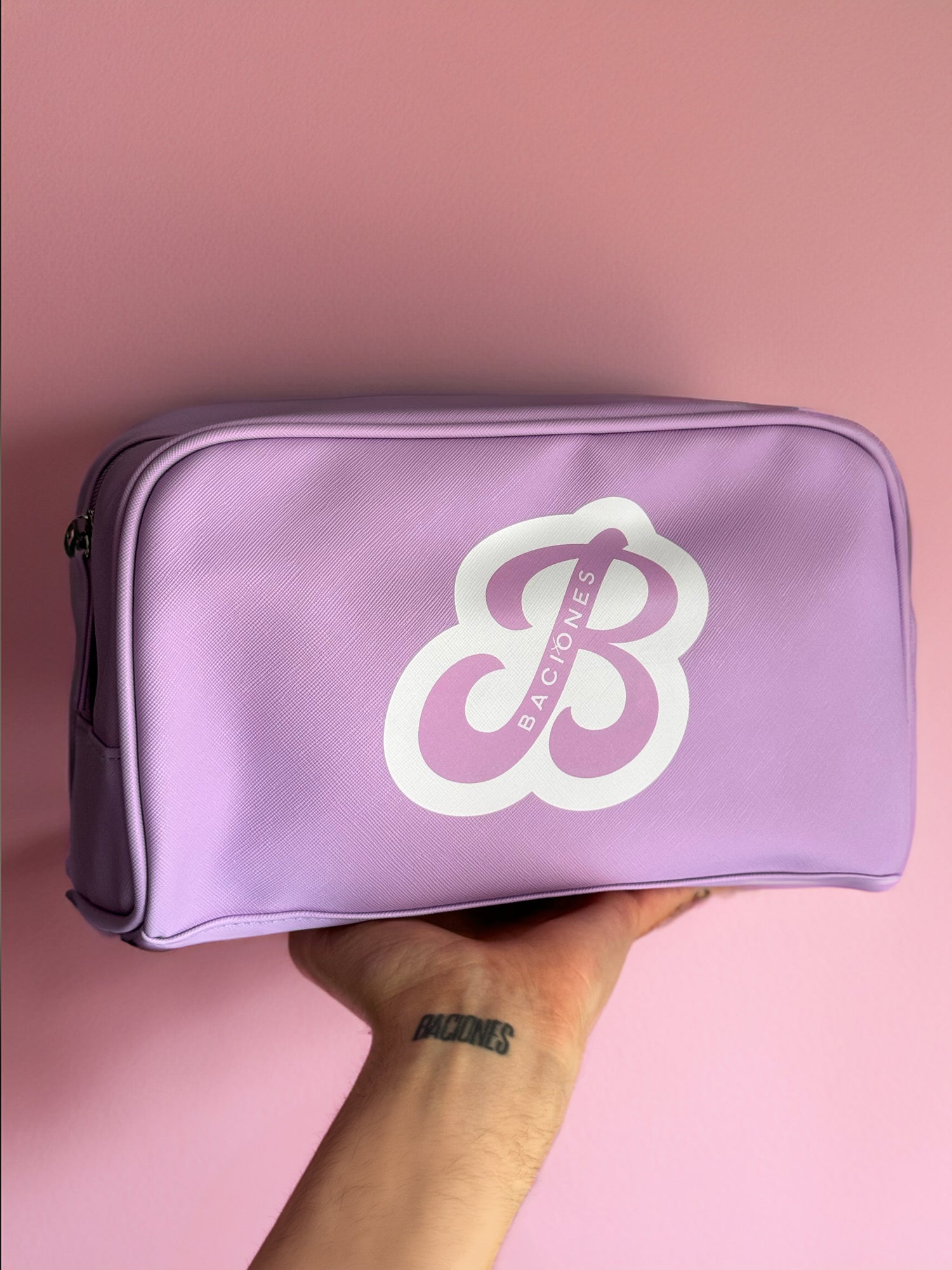 Baciones Pink - Pouch Bag