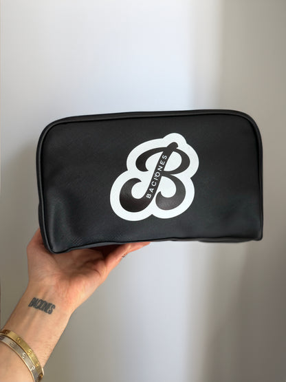 Baciones Black - Pouch Bag